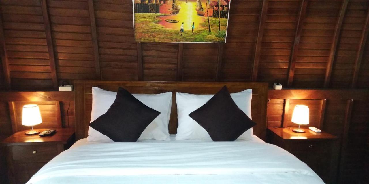 Coconut Hill Cottage Batununggul Esterno foto
